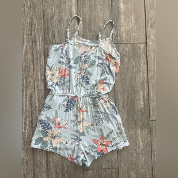 Girls size 8/10 3 piece sundress/rompers!  Great condition! - Picture 3 of 10